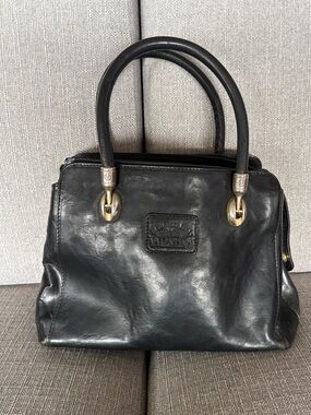 GUC VINTAGE VALENTINA BLACK ALL LEATHER SATCHEL with D Rings